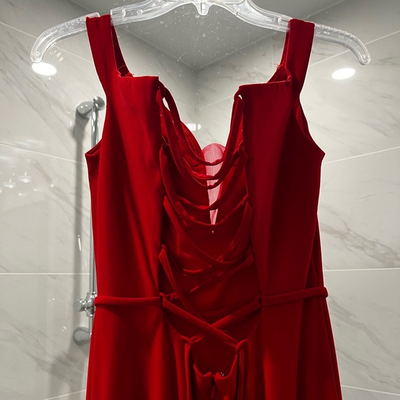 ❤️ Prom/wedding dress size 4 brand new only worn once colour red by Clarisse - Picture 4 of 10